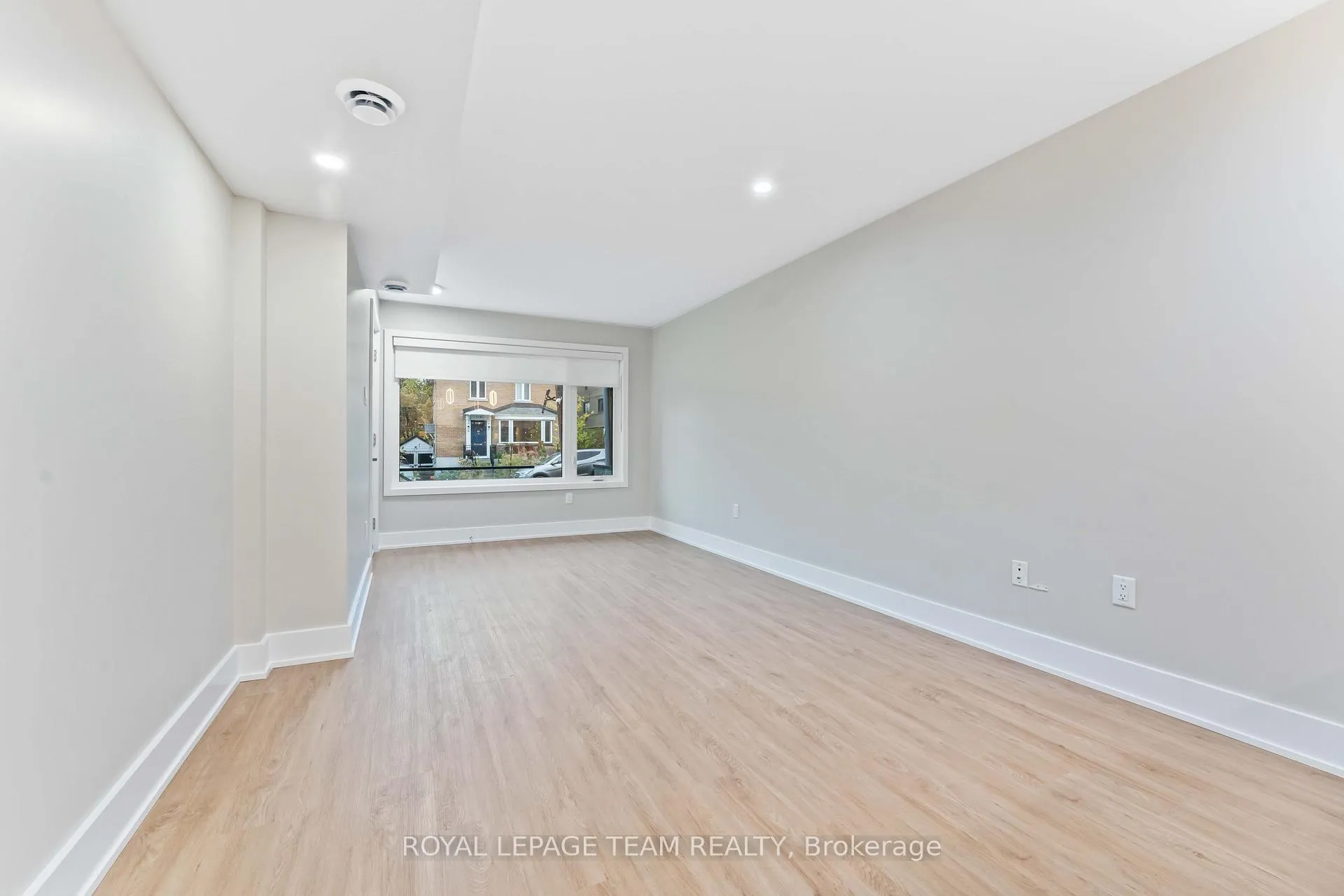 Photo 3 of Unit 1, 119 Springfield Road, Ottawa, Lindenlea — HOMEH