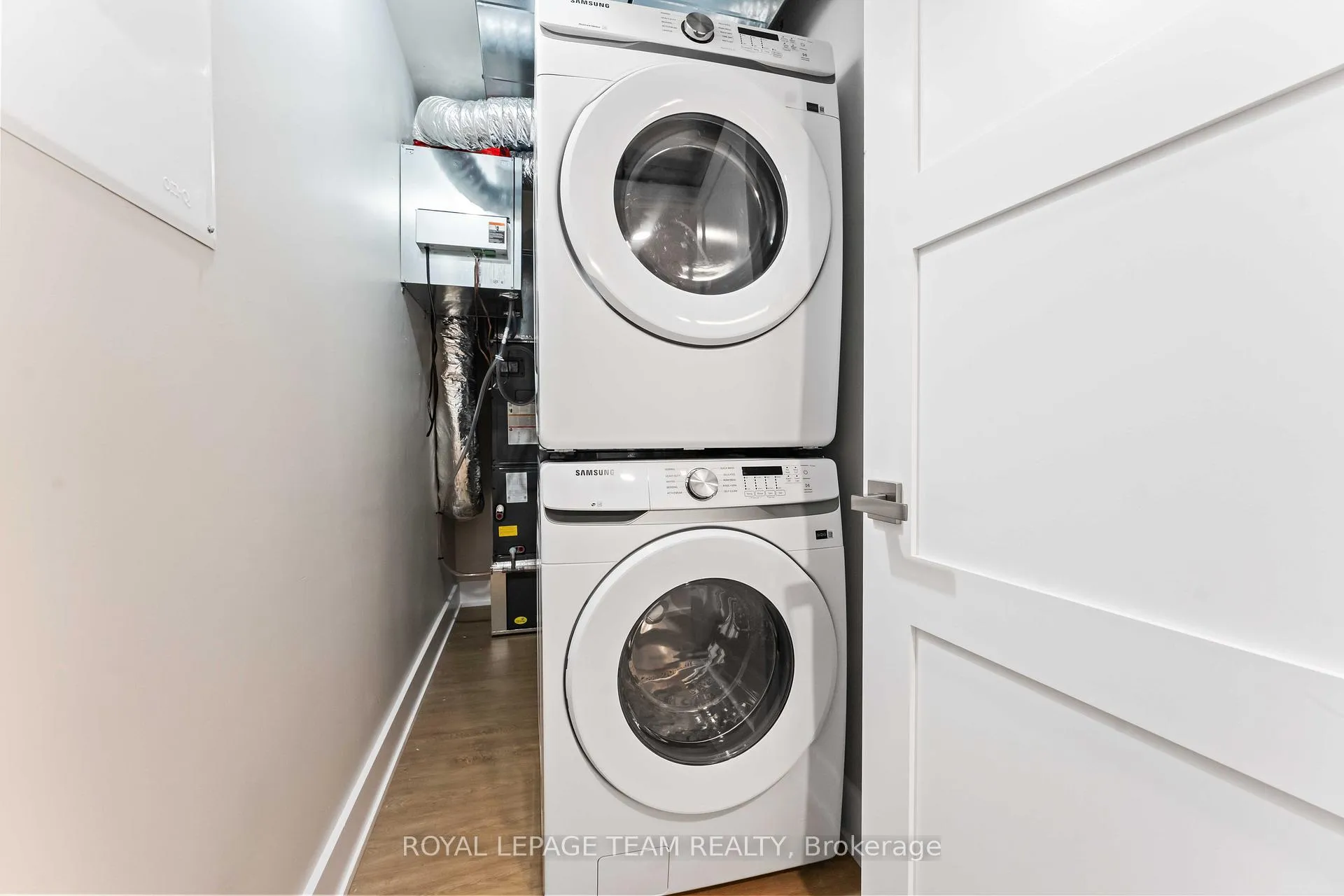 Photo 23 of Unit 1, 119 Springfield Road, Ottawa, Lindenlea — HOMEH