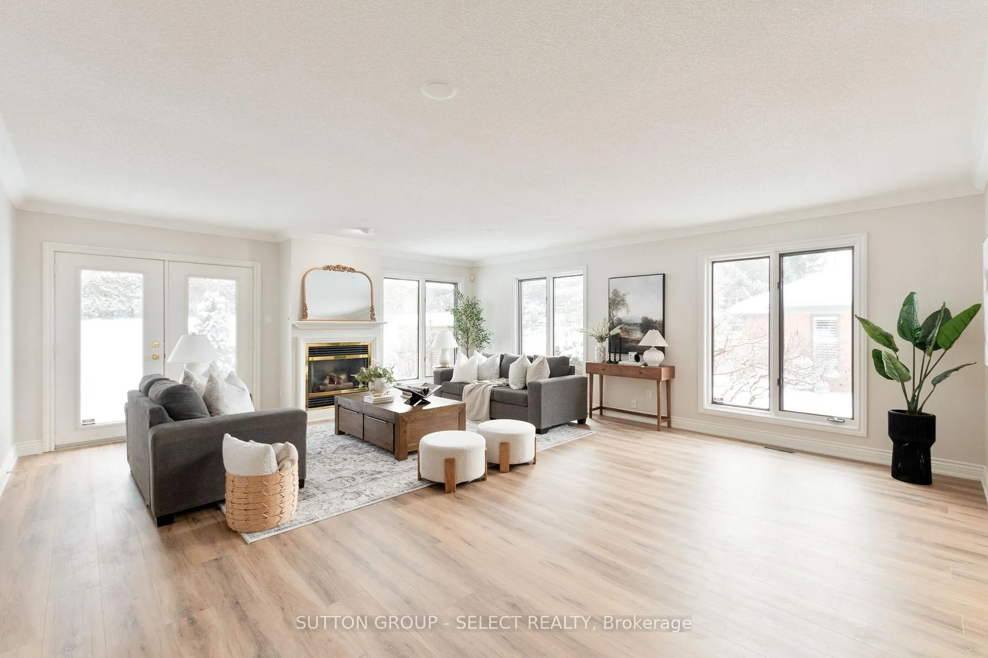 Photo 10 of Unit 21, 40 Quinella Drive, London, South C — HOMEH