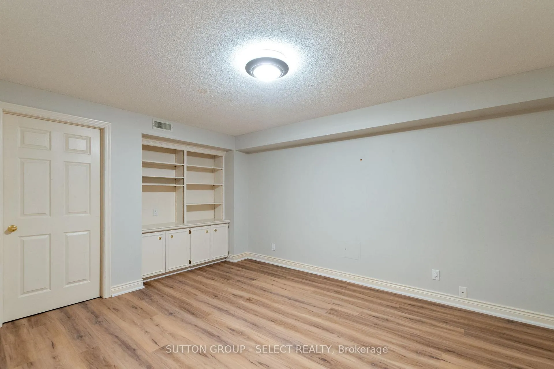 Photo 33 of Unit 21, 40 Quinella Drive, London, South C — HOMEH