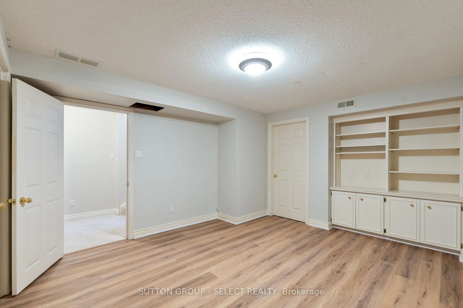Photo 34 of Unit 21, 40 Quinella Drive, London, South C — HOMEH