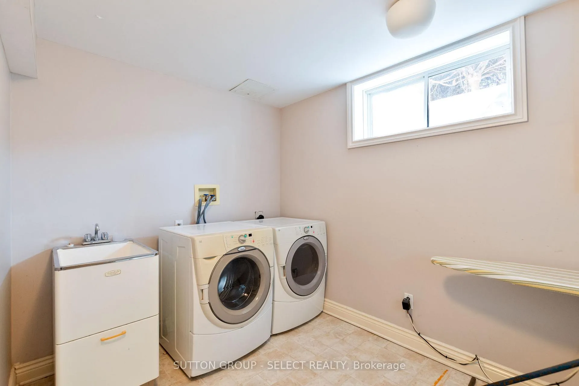 Photo 39 of Unit 21, 40 Quinella Drive, London, South C — HOMEH