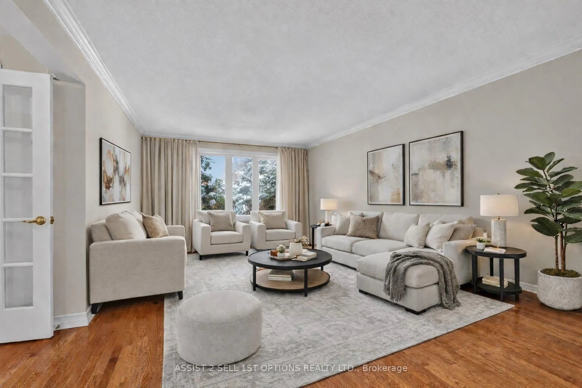 Photo 4 of 1700 Laurelwood Place, Ottawa, Chapel Hill — HOMEH