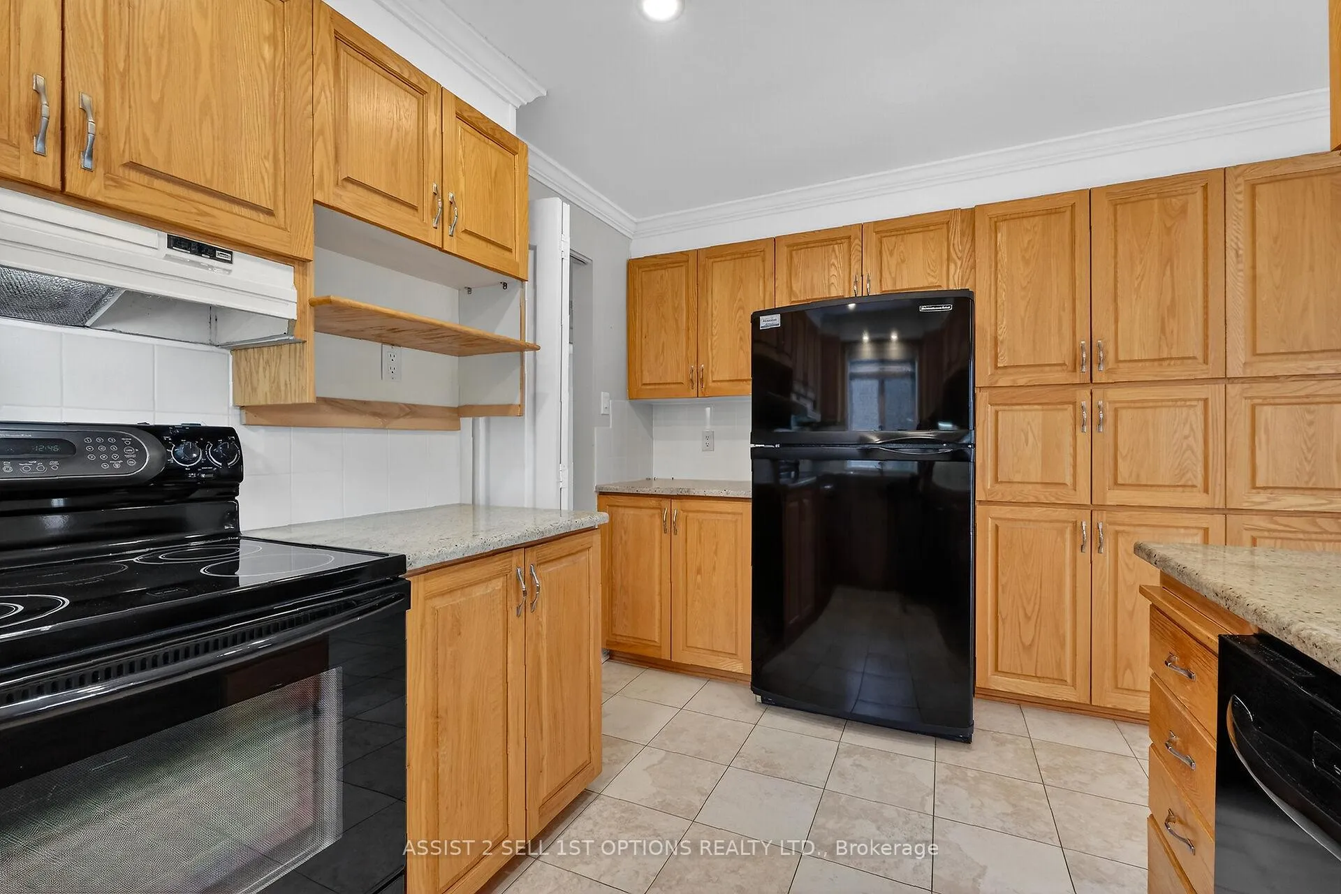 Photo 12 of 1700 Laurelwood Place, Ottawa, Chapel Hill — HOMEH