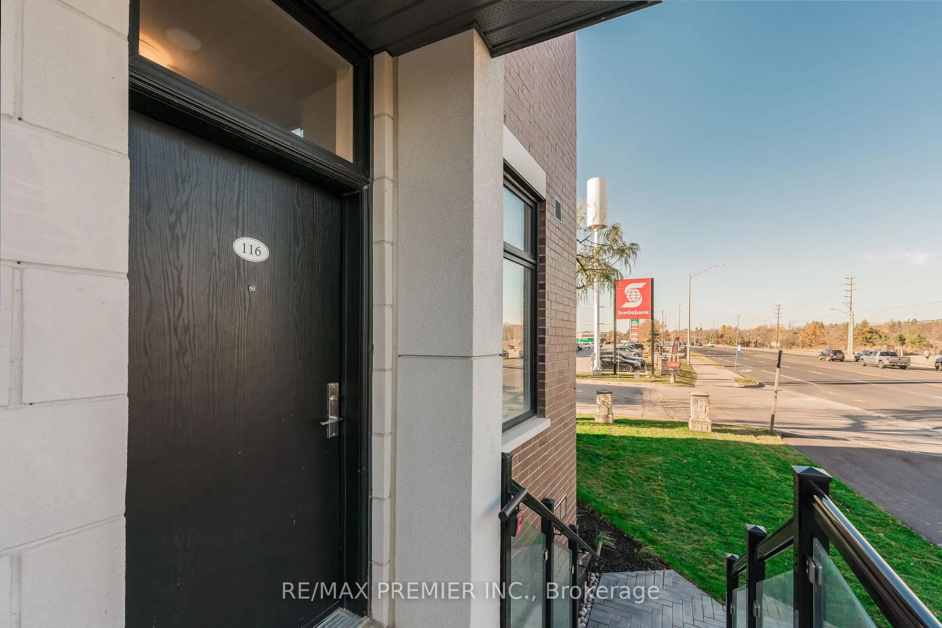 Photo 7 of Unit 116, 9560 Islington Avenue, Vaughan, Sonoma Heights — HOMEH