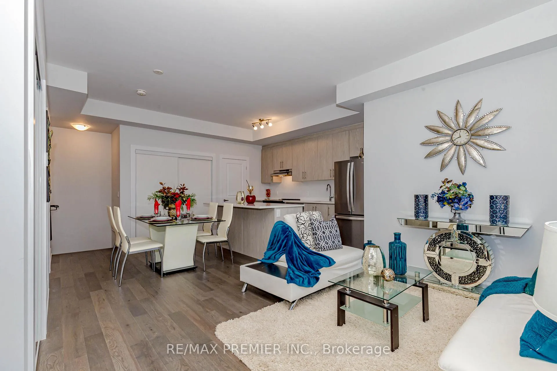 Photo 10 of Unit 116, 9560 Islington Avenue, Vaughan, Sonoma Heights — HOMEH