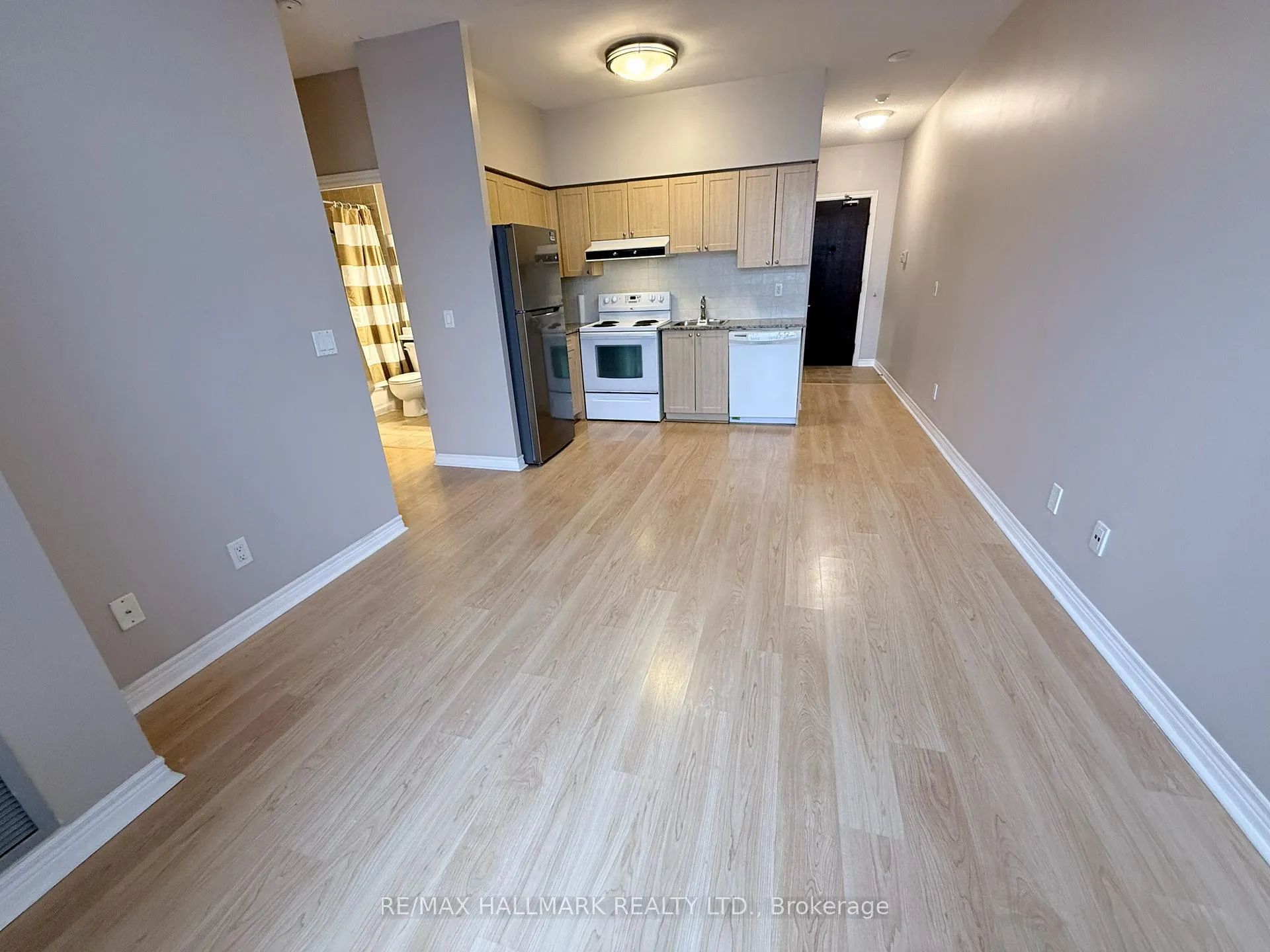 Photo 3 of Unit 1001, 15 North Park Road, Vaughan, Beverley Glen — HOMEH