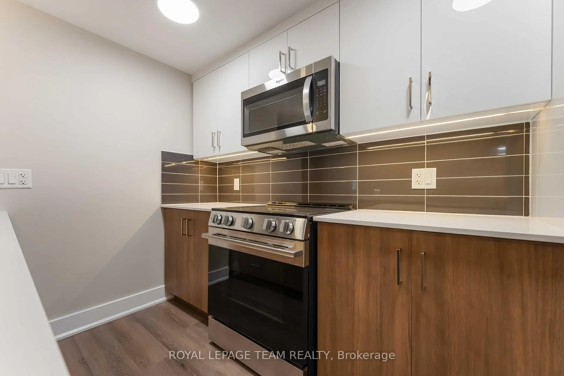 Photo 10 of Unit 1, 342 Fifth Avenue, Ottawa, Glebe — HOMEH