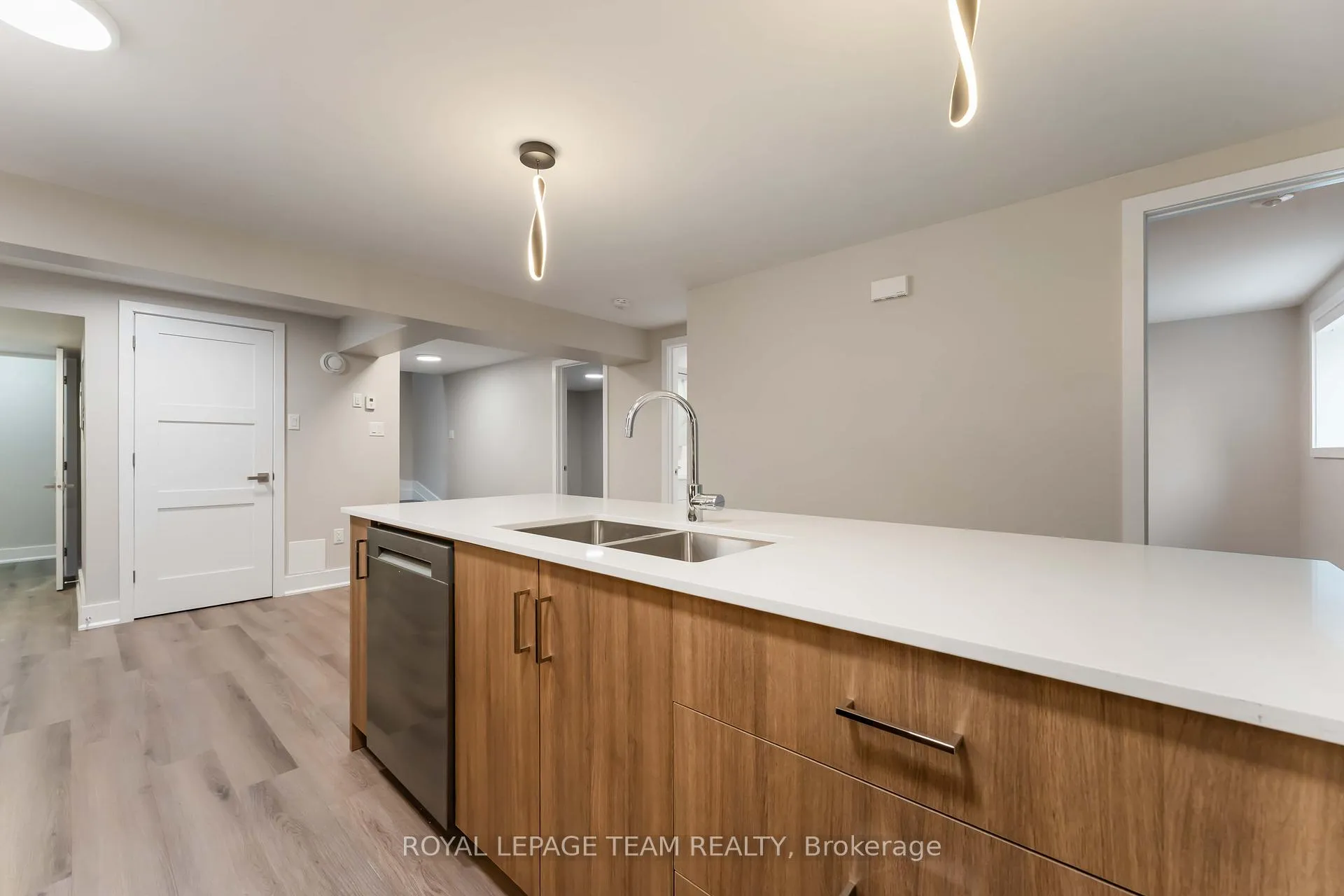 Photo 12 of Unit 1, 342 Fifth Avenue, Ottawa, Glebe — HOMEH