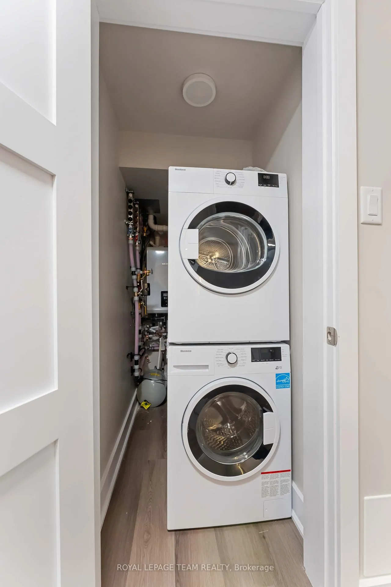 Photo 13 of Unit 1, 342 Fifth Avenue, Ottawa, Glebe — HOMEH