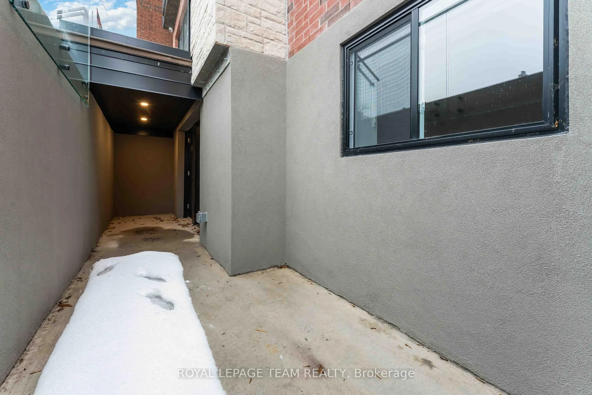 Photo 31 of Unit 1, 342 Fifth Avenue, Ottawa, Glebe — HOMEH