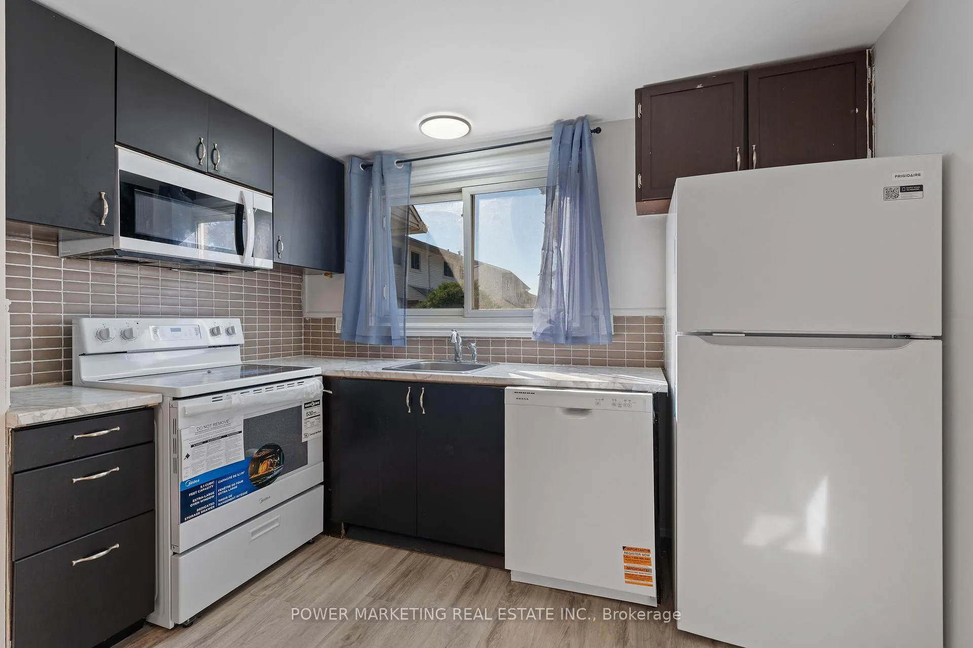 Photo 8 of Unit 182, 1045 Morrison Drive, Ottawa, Redwood Park — HOMEH