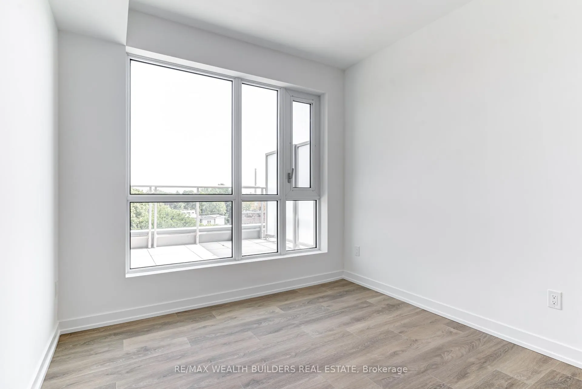 Photo 17 of Unit 627, 150 Logan Avenue, Toronto, South Riverdale — HOMEH