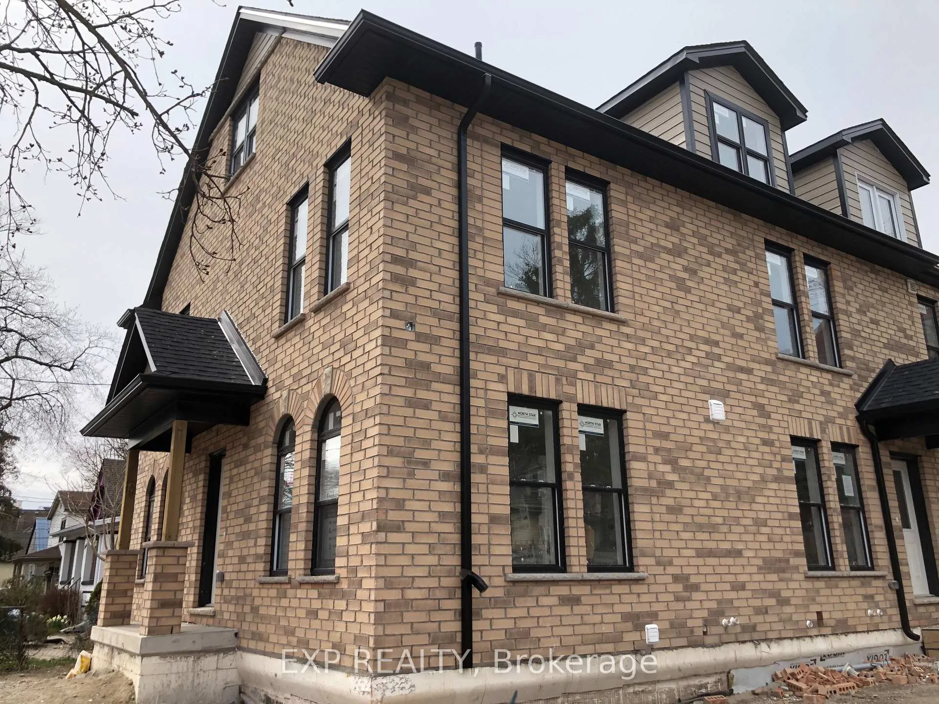 Front of Unit 2, 510 Central Avenue