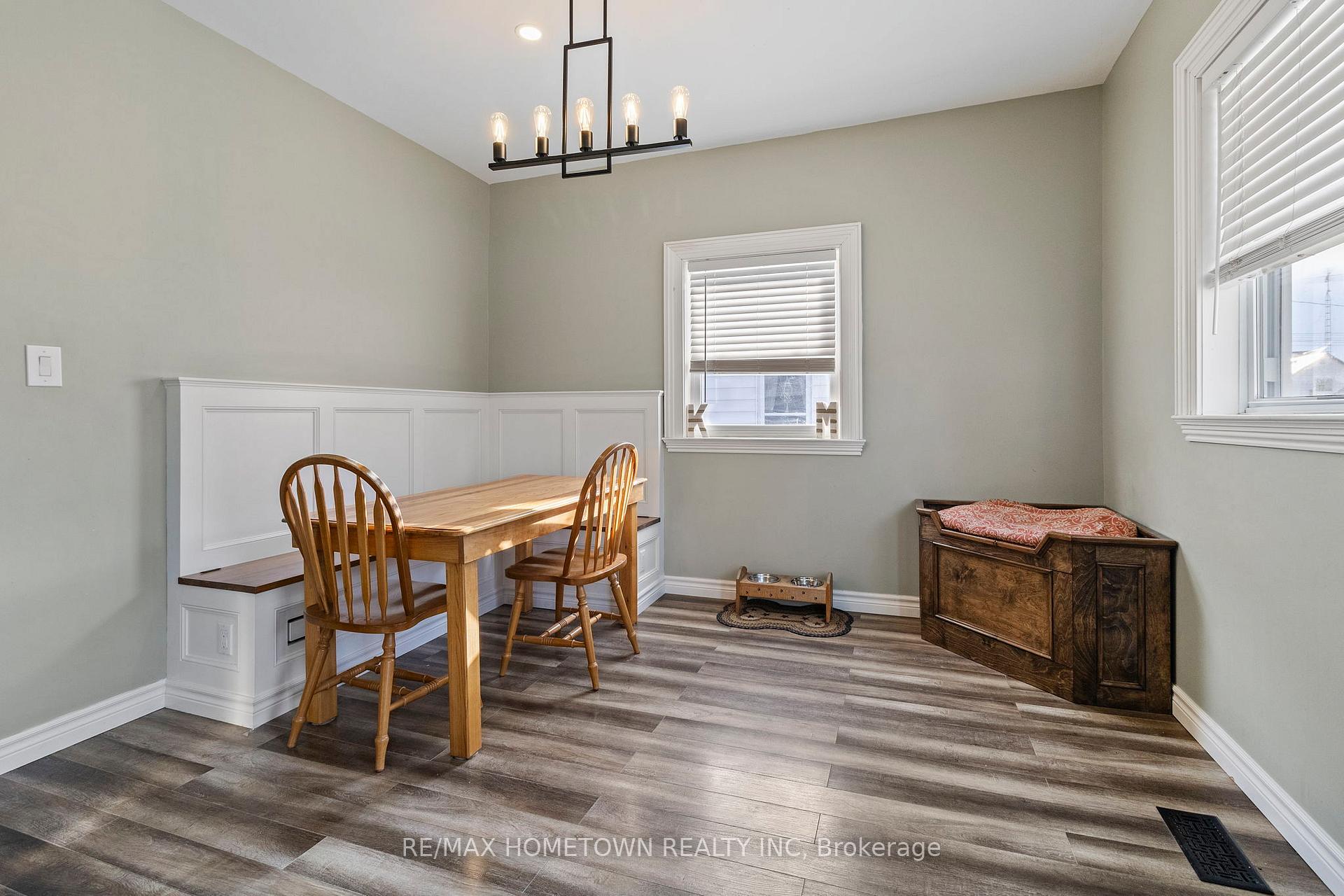 Photo 9 of 657 East Street, Edwardsburgh/Cardinal, Town of Cardinal — HOMEH
