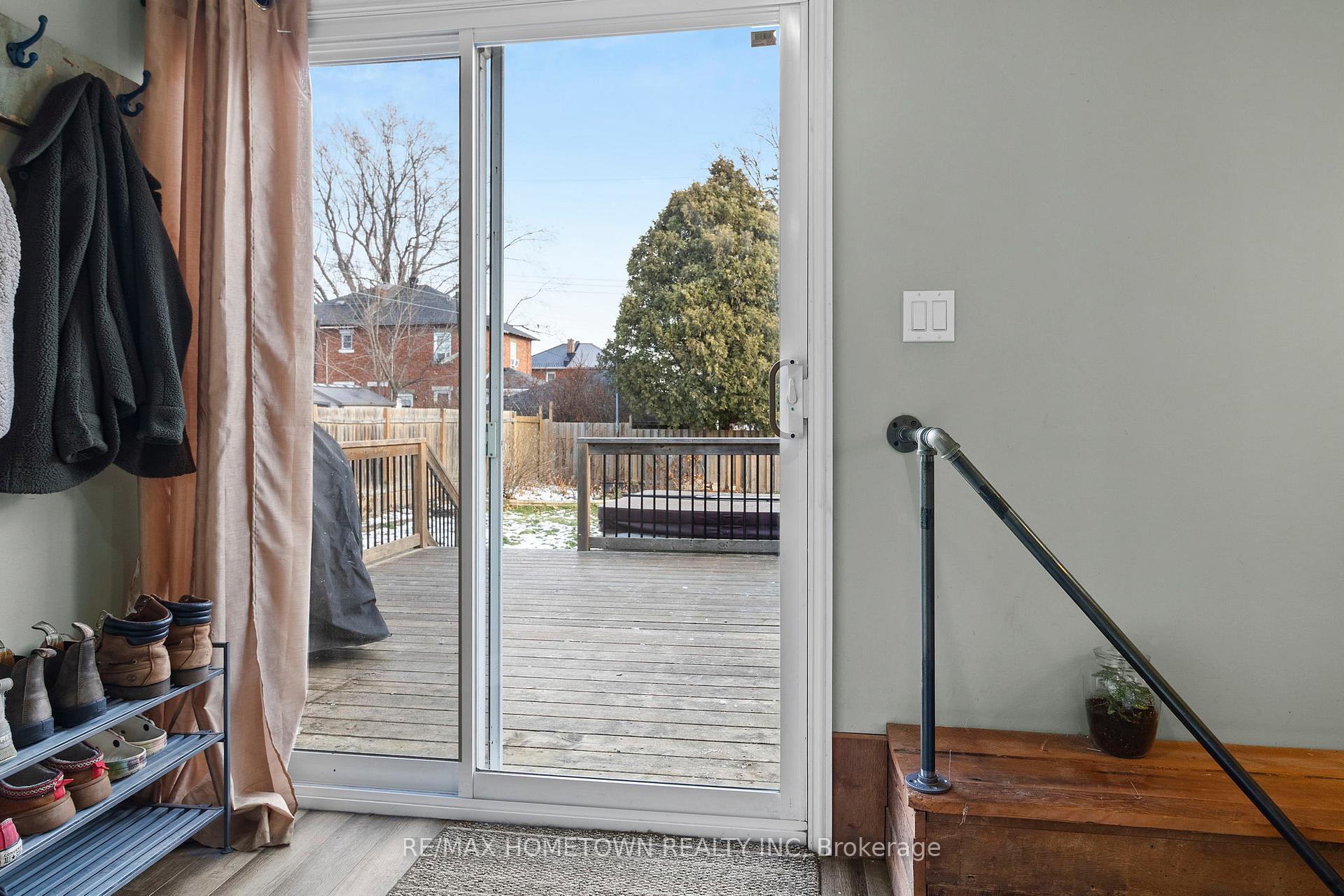Photo 15 of 657 East Street, Edwardsburgh/Cardinal, Town of Cardinal — HOMEH