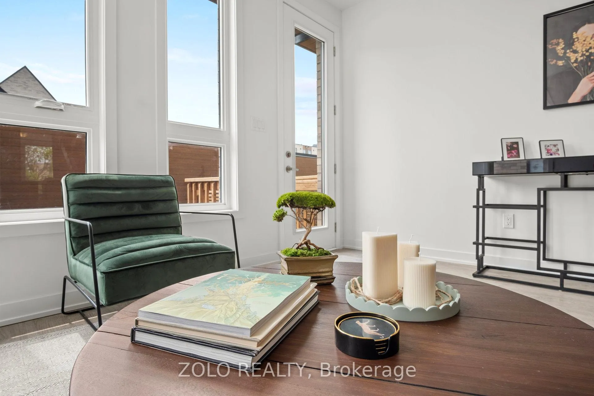 Photo 16 of 30 Deep Roots Terrace, Toronto, Englemount-Lawrence — HOMEH