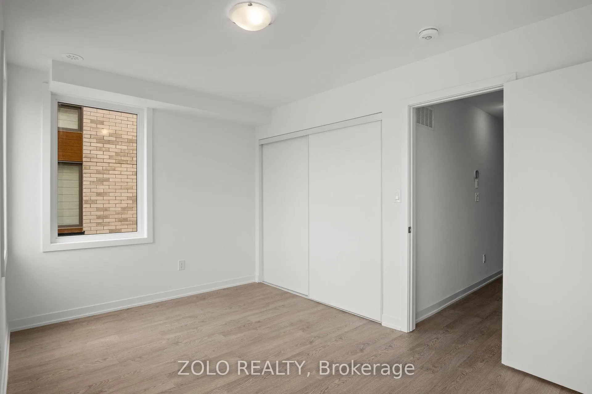 Photo 27 of 30 Deep Roots Terrace, Toronto, Englemount-Lawrence — HOMEH
