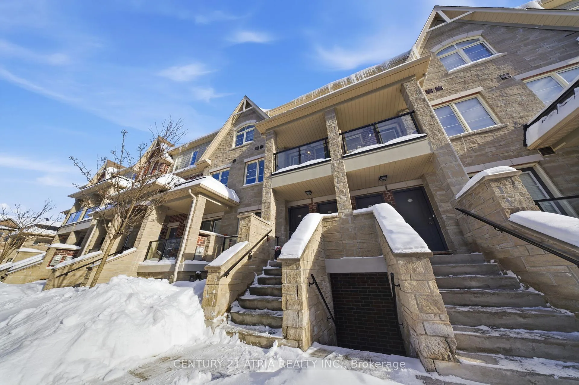 Photo 3 of Unit 140, 200 Veterans Drive, Brampton, Northwest Brampton — HOMEH