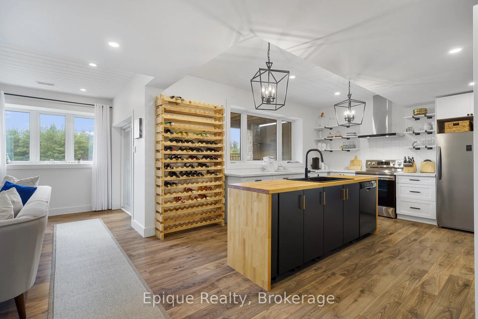 Photo 35 of 125 Crewson Court, Erin, Rural Erin — HOMEH