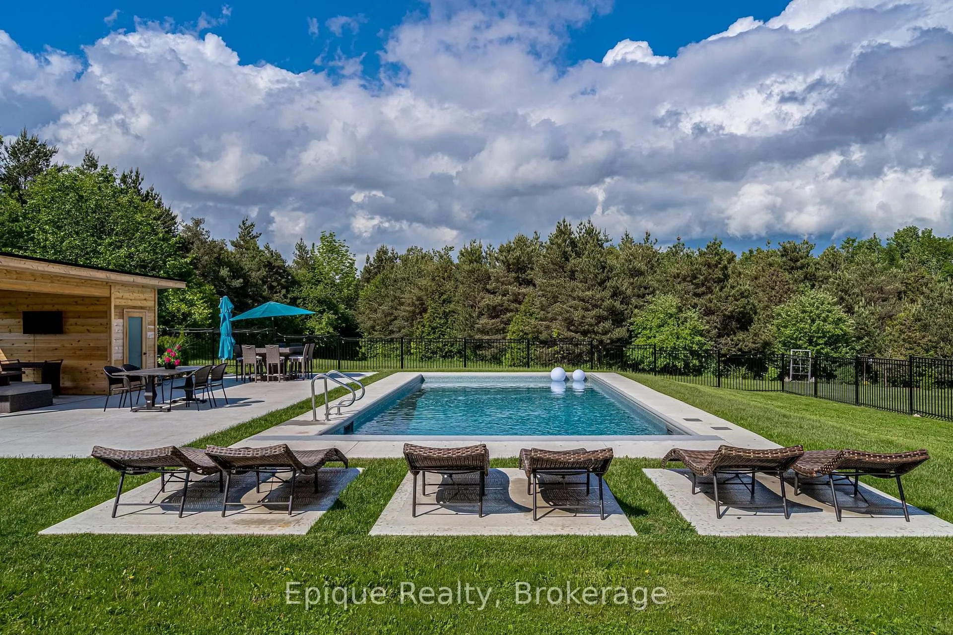 Photo 47 of 125 Crewson Court, Erin, Rural Erin — HOMEH