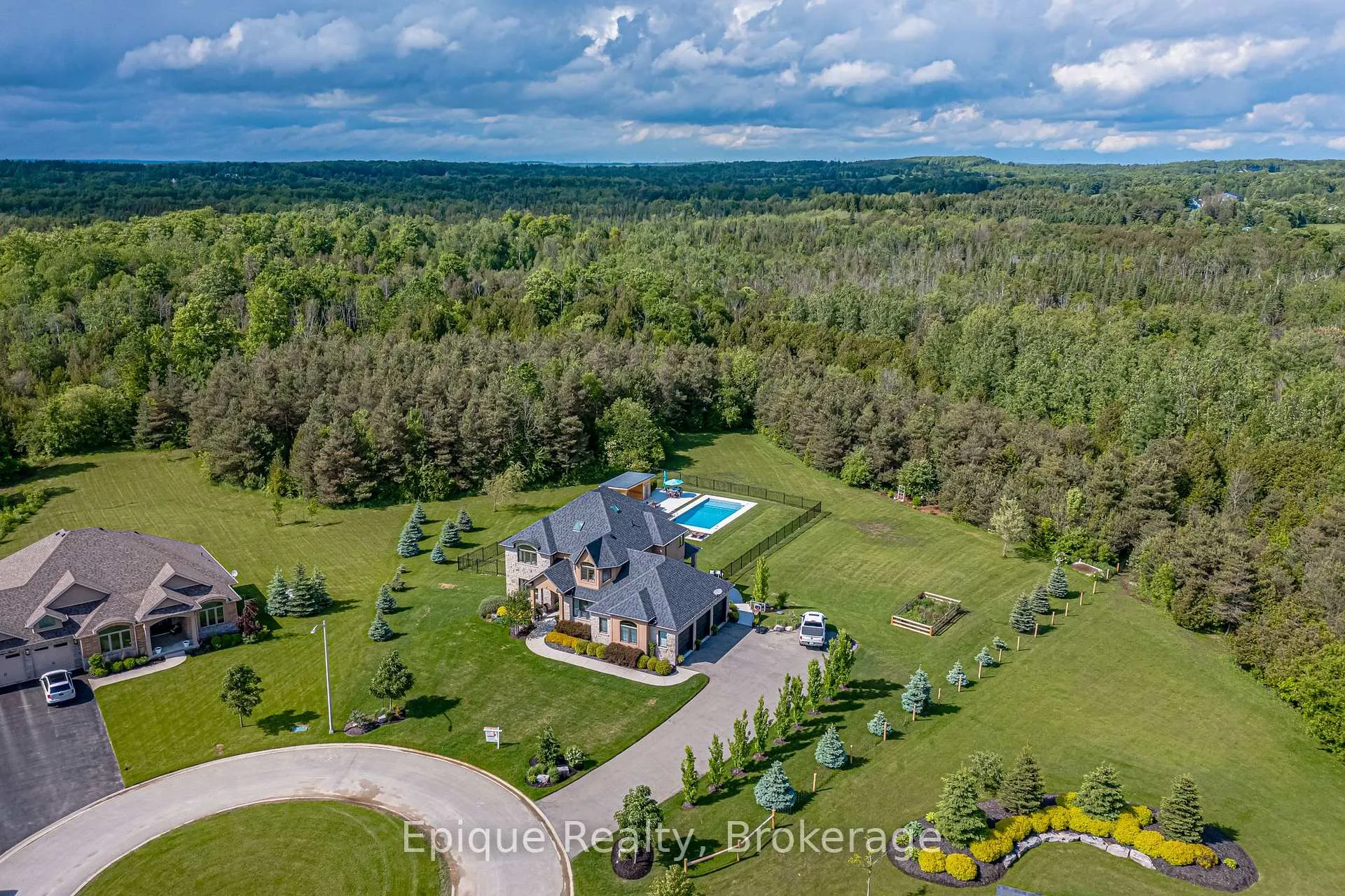 Photo 49 of 125 Crewson Court, Erin, Rural Erin — HOMEH