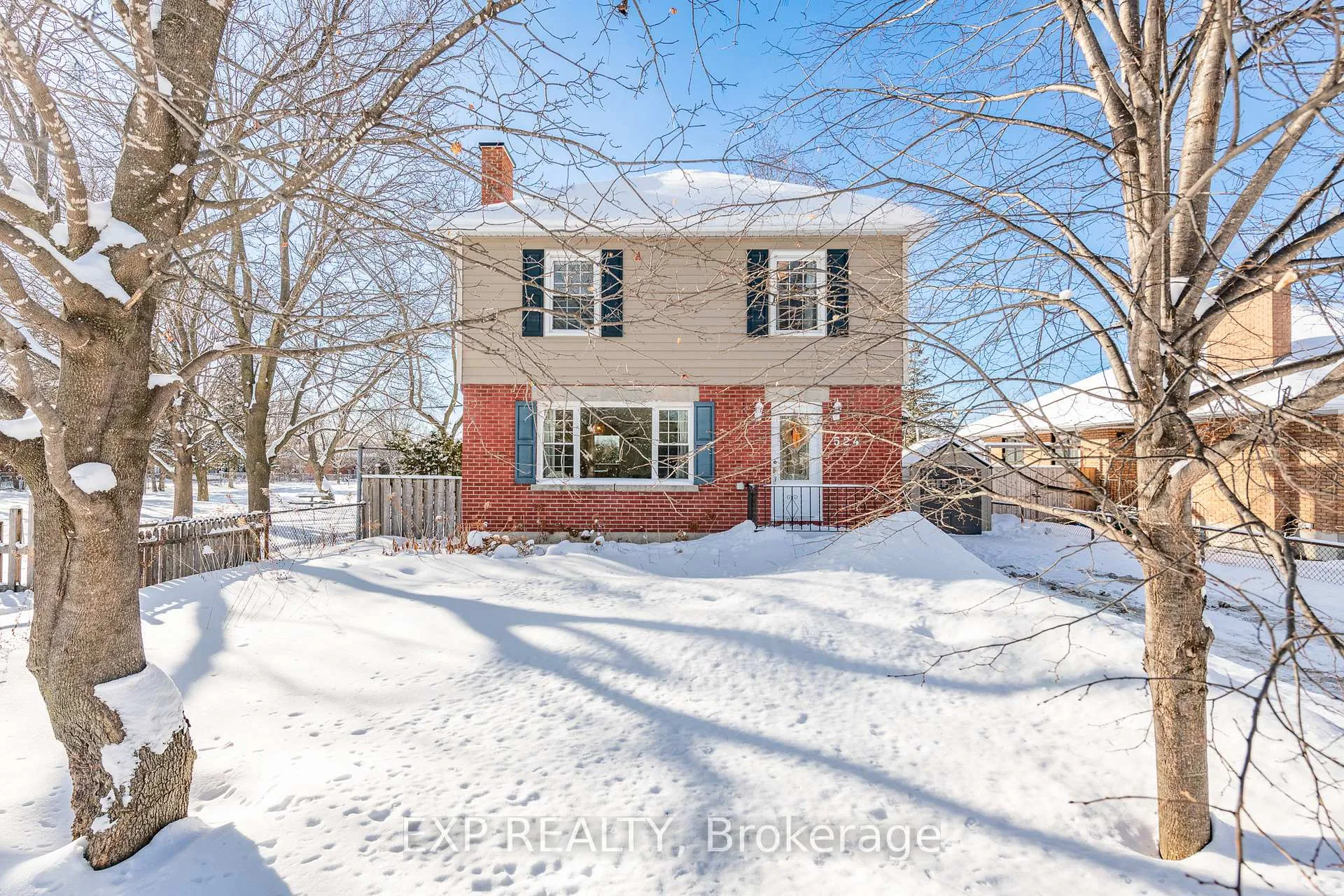 Photo 2 of 524 Wolffdale Crescent, Ottawa, Overbrook/Castle Heights — HOMEH
