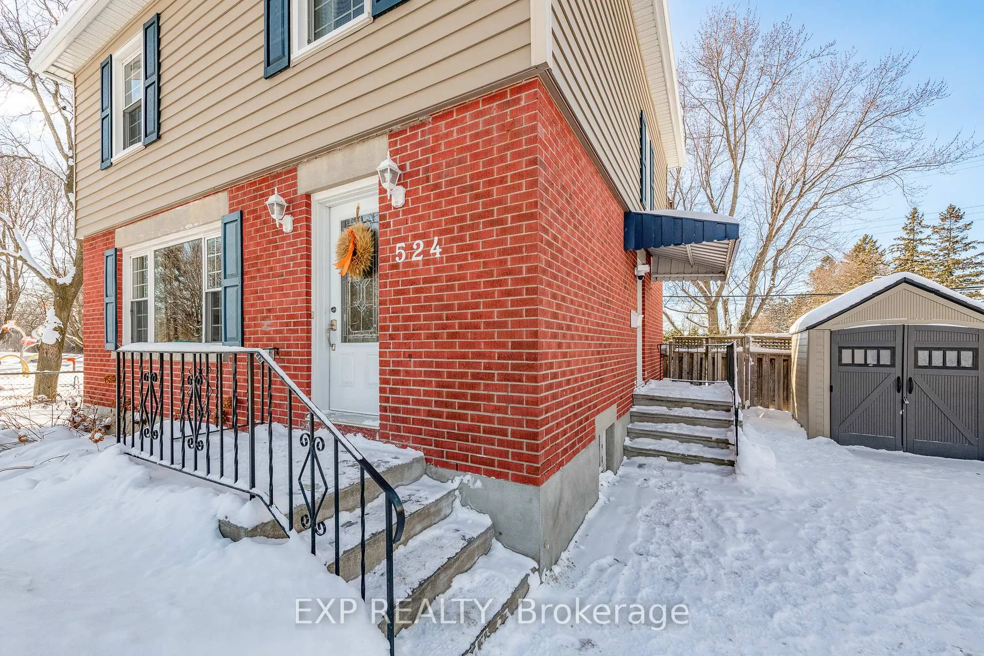 Photo 3 of 524 Wolffdale Crescent, Ottawa, Overbrook/Castle Heights — HOMEH