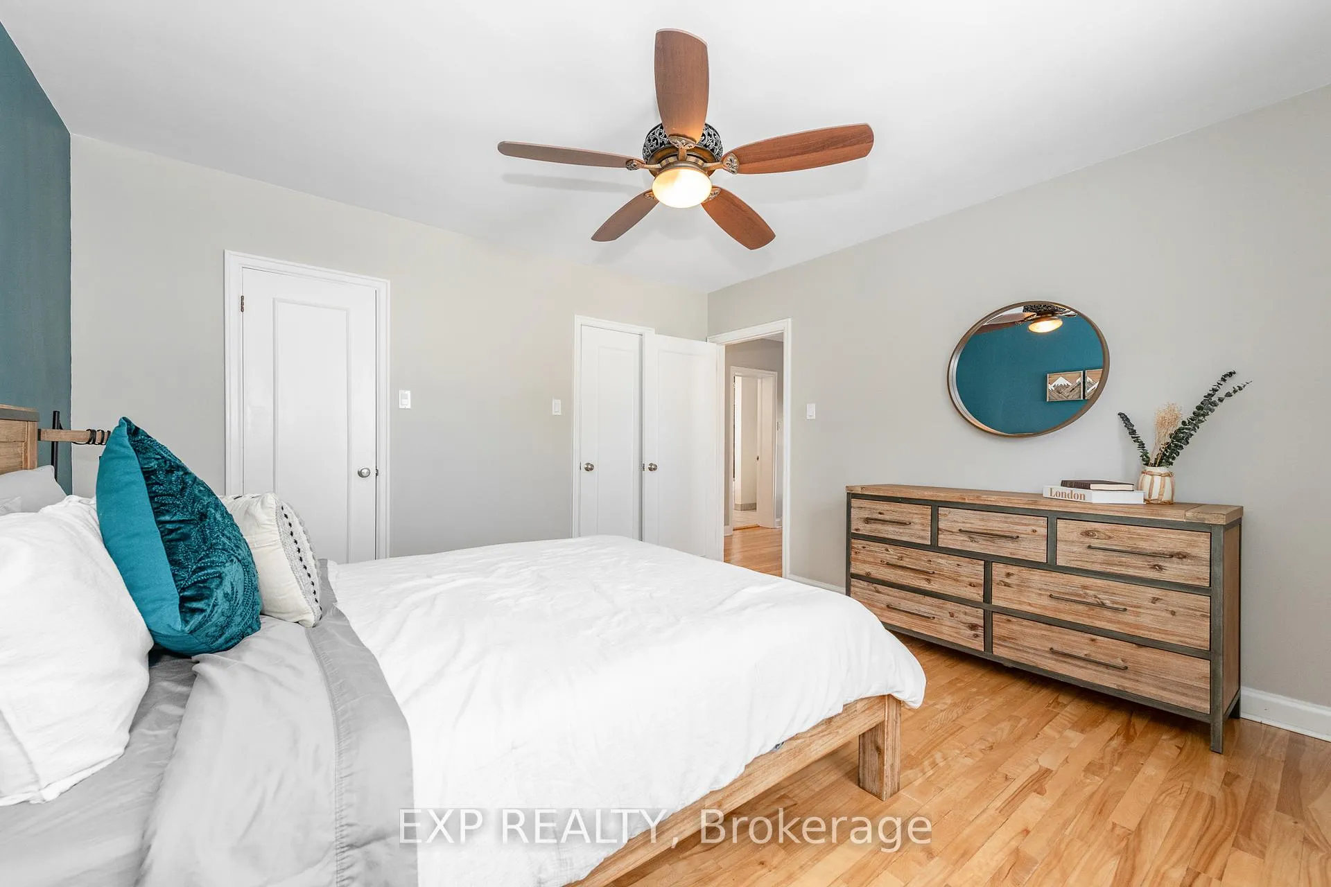 Photo 27 of 524 Wolffdale Crescent, Ottawa, Overbrook/Castle Heights — HOMEH