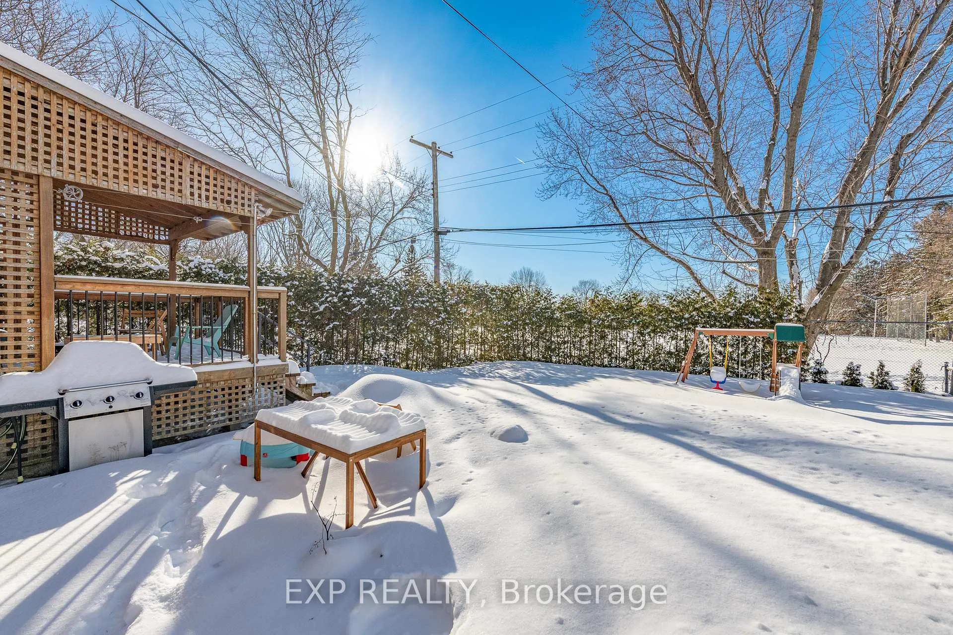 Photo 45 of 524 Wolffdale Crescent, Ottawa, Overbrook/Castle Heights — HOMEH