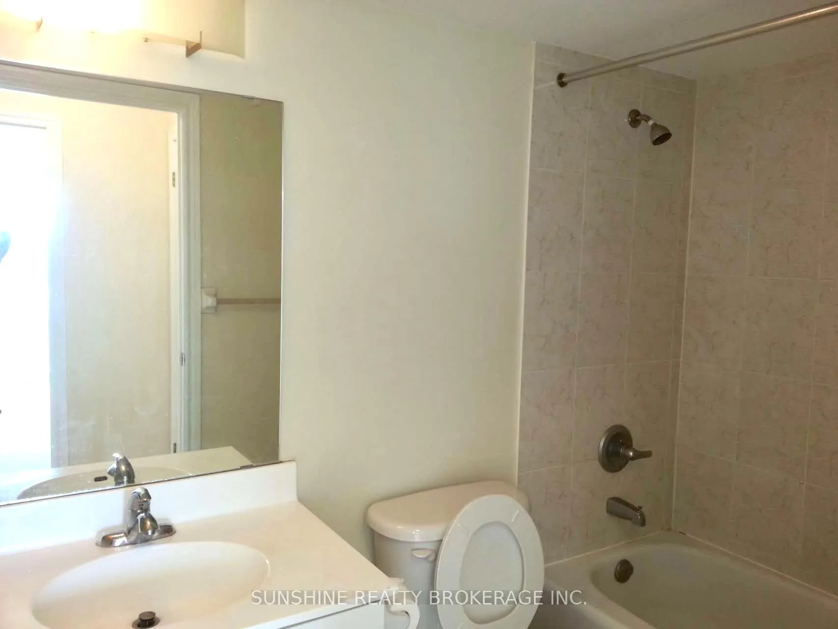 Photo 11 of Unit 308, 30 Clegg Road, Markham, Unionville — HOMEH