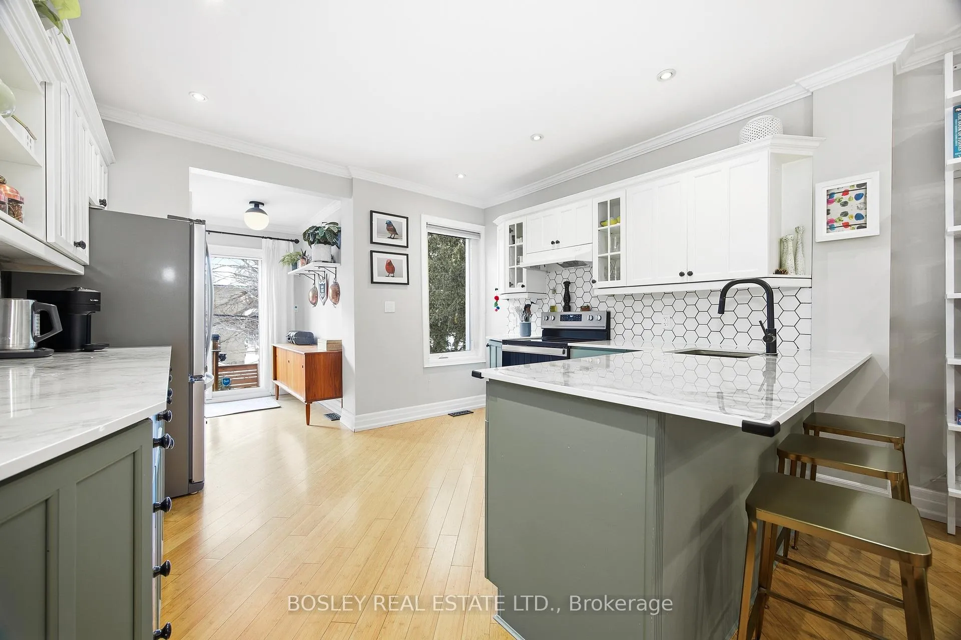 Photo 14 of 252 Highfield Road, Toronto, Greenwood-Coxwell — HOMEH