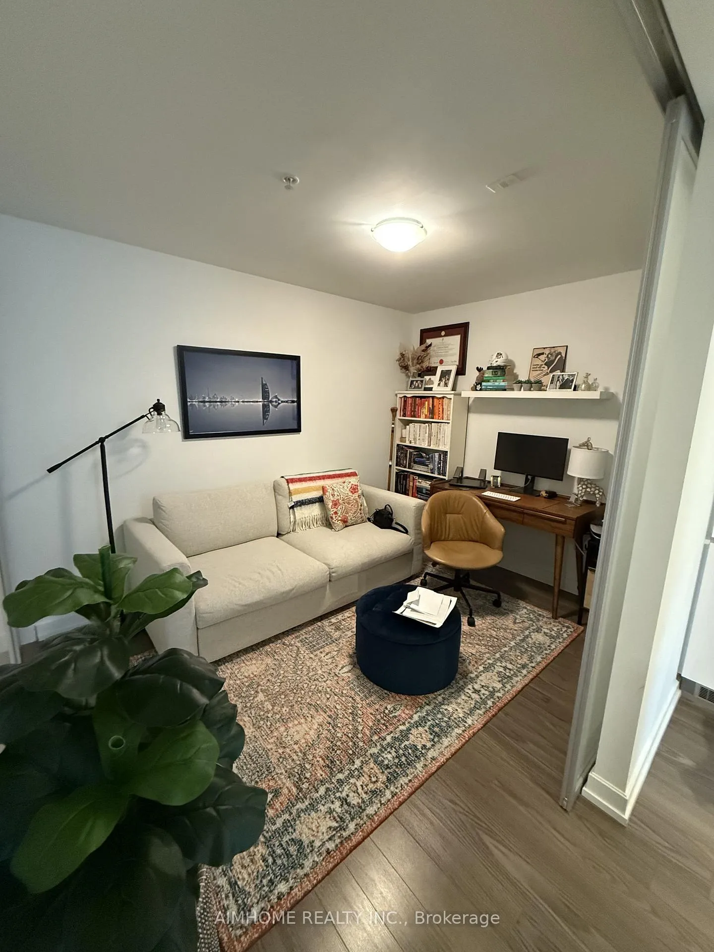 Photo 18 of Unit 512, 377 Madison Avenue, Toronto, The Annex — HOMEH