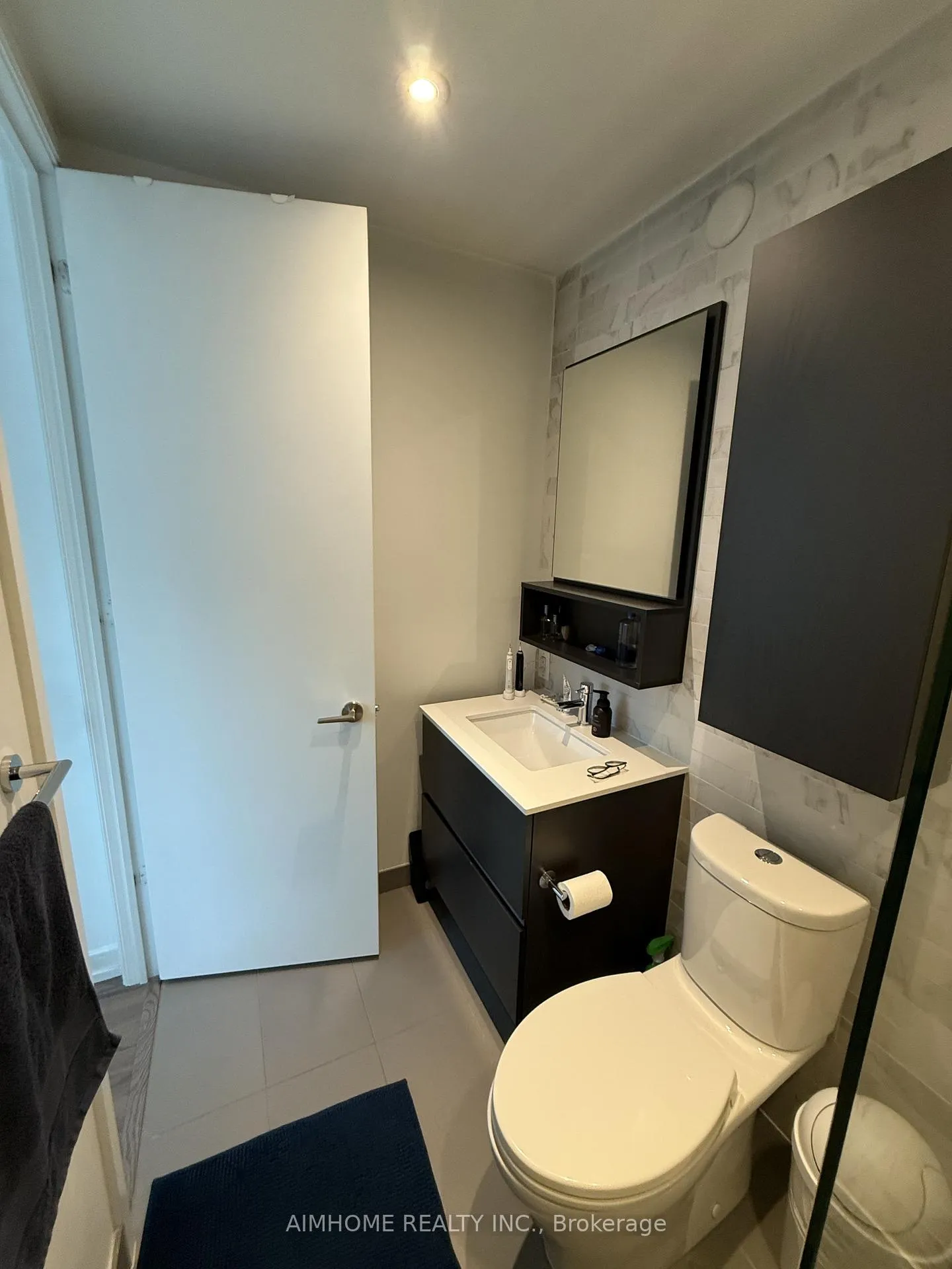 Photo 20 of Unit 512, 377 Madison Avenue, Toronto, The Annex — HOMEH