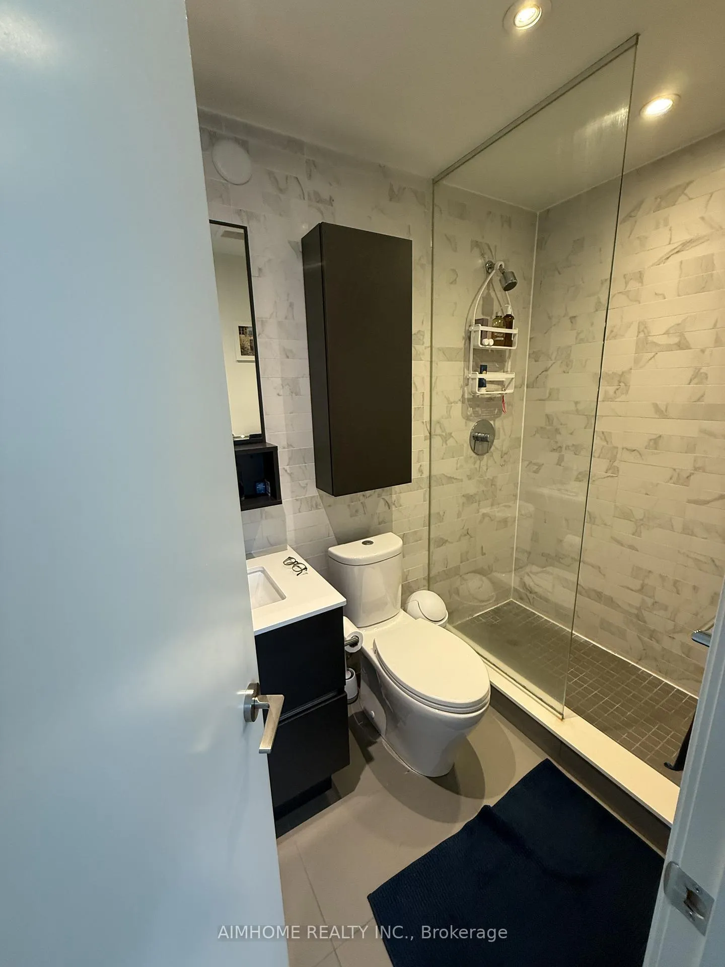 Photo 21 of Unit 512, 377 Madison Avenue, Toronto, The Annex — HOMEH