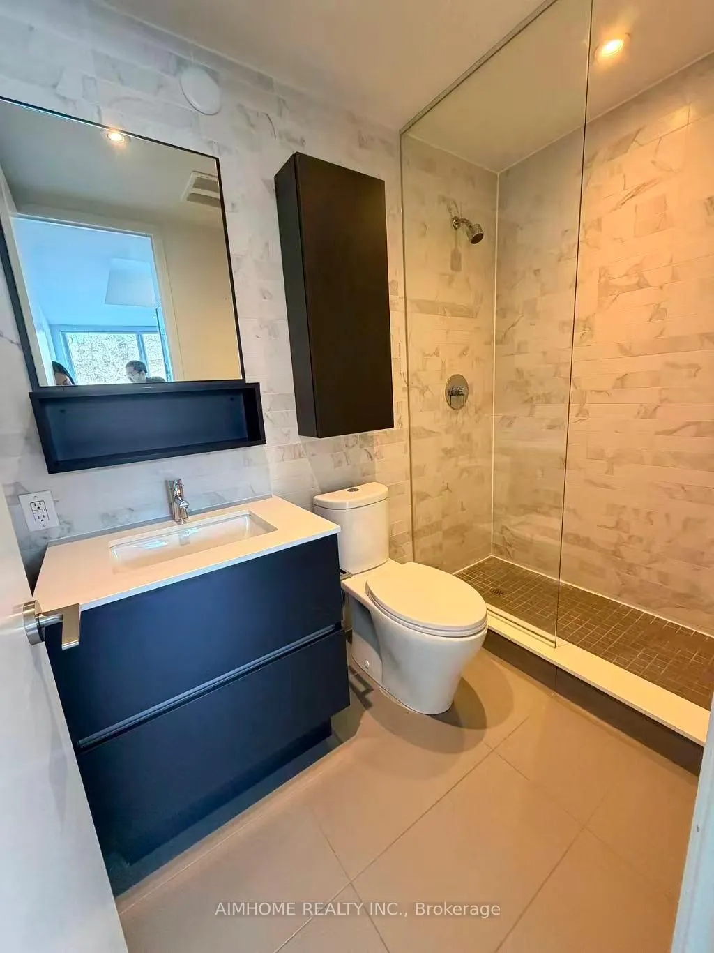 Photo 22 of Unit 512, 377 Madison Avenue, Toronto, The Annex — HOMEH