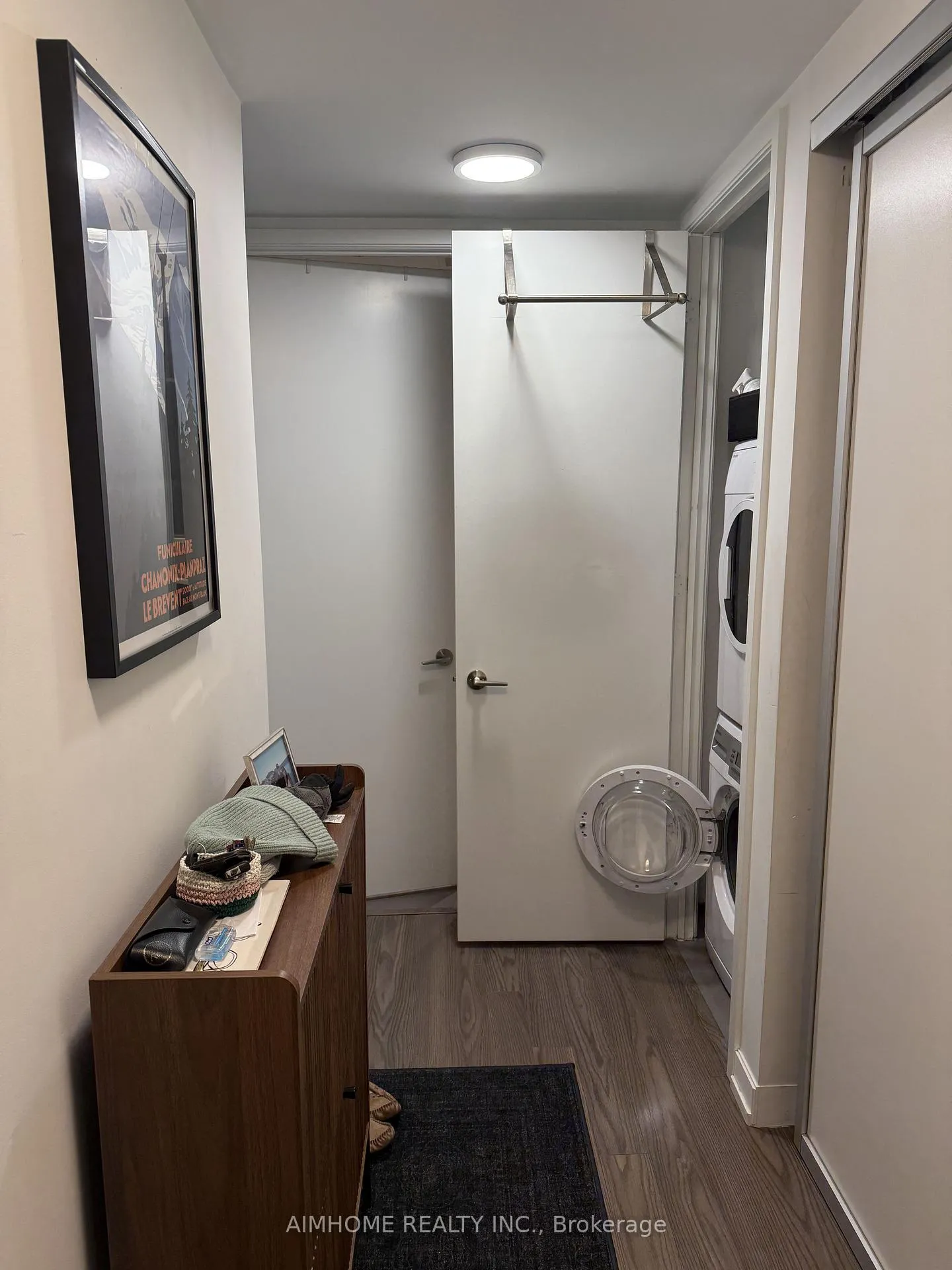 Photo 25 of Unit 512, 377 Madison Avenue, Toronto, The Annex — HOMEH