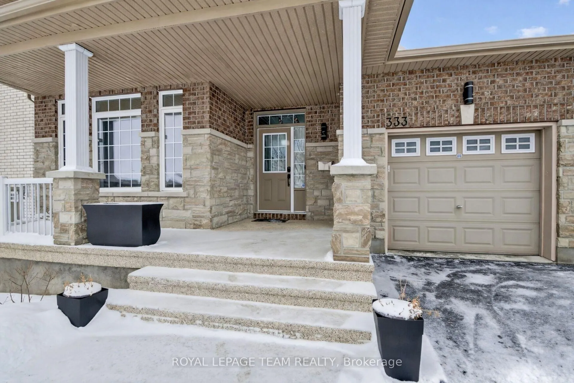 Photo 2 of 333 Antigonish Avenue, Ottawa, Springridge/East Village — HOMEH