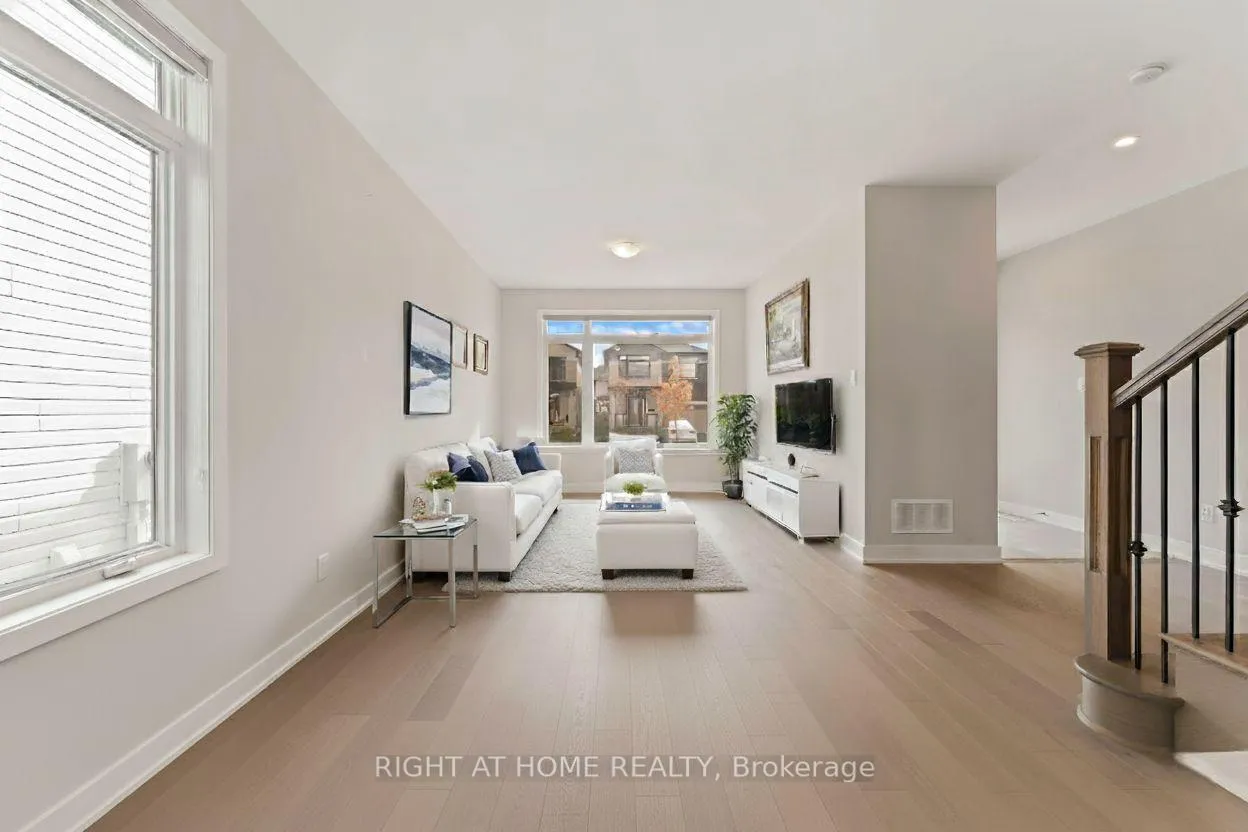 Photo 8 of 203 Osterley Way, Ottawa, Stittsville (South) — HOMEH