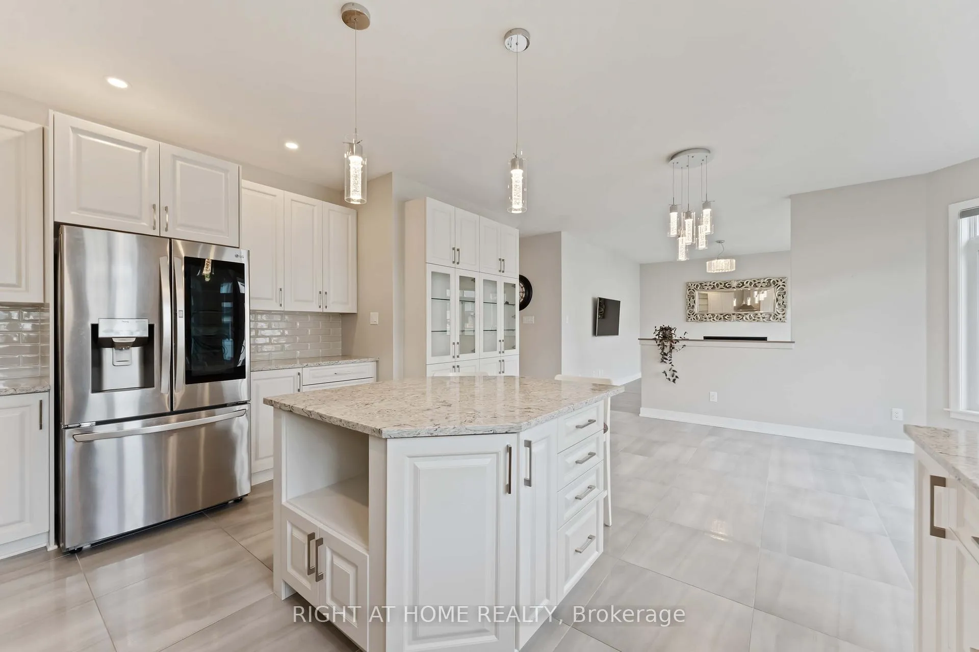 Photo 18 of 203 Osterley Way, Ottawa, Stittsville (South) — HOMEH