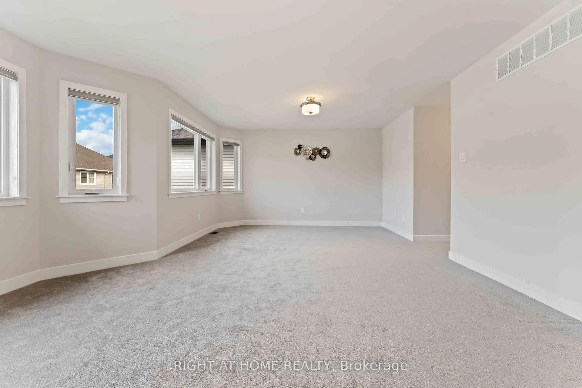 Photo 25 of 203 Osterley Way, Ottawa, Stittsville (South) — HOMEH
