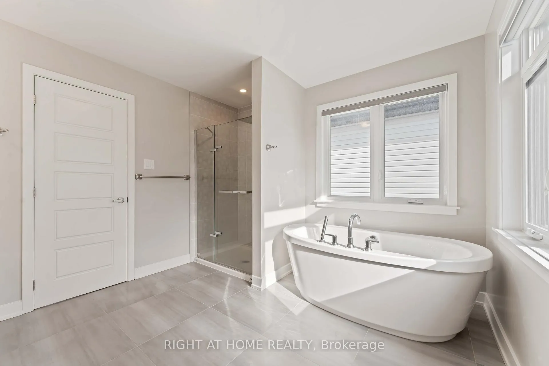 Photo 29 of 203 Osterley Way, Ottawa, Stittsville (South) — HOMEH