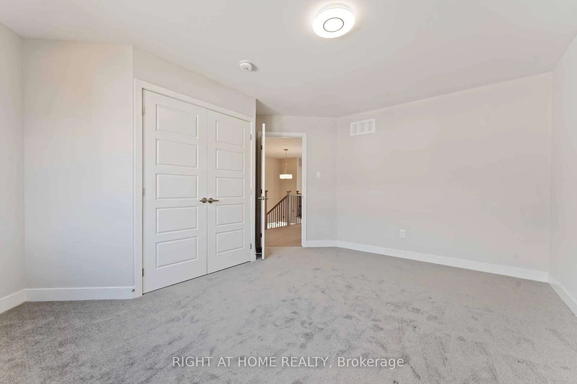 Photo 32 of 203 Osterley Way, Ottawa, Stittsville (South) — HOMEH