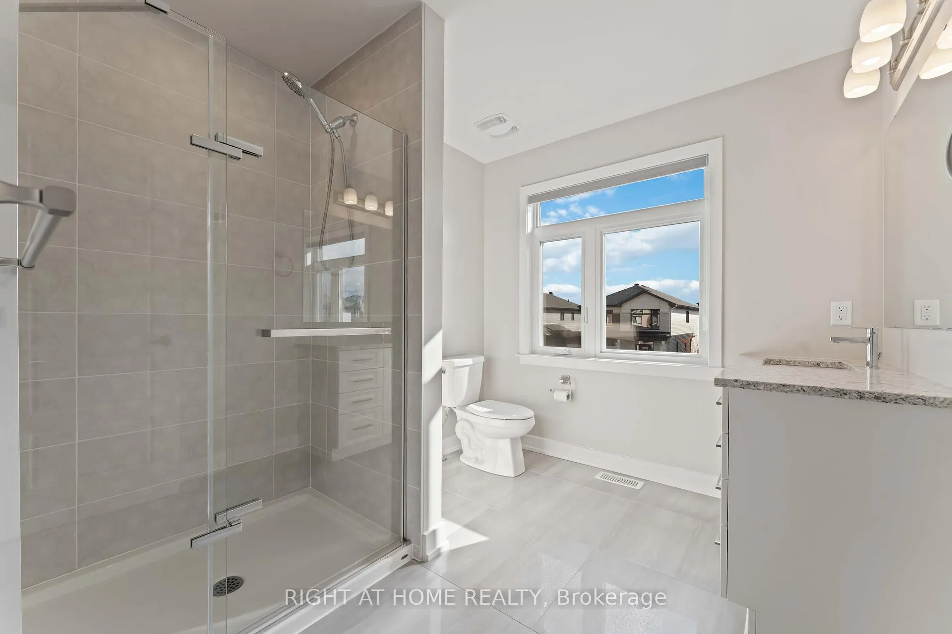 Photo 37 of 203 Osterley Way, Ottawa, Stittsville (South) — HOMEH