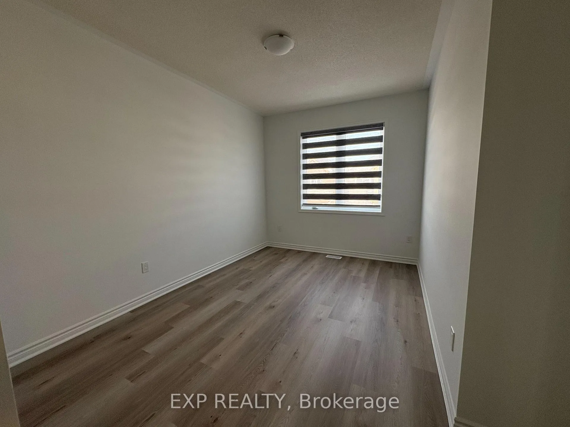 Photo 7 of 1344 Hearns Place NE, Milton, Bowes — HOMEH