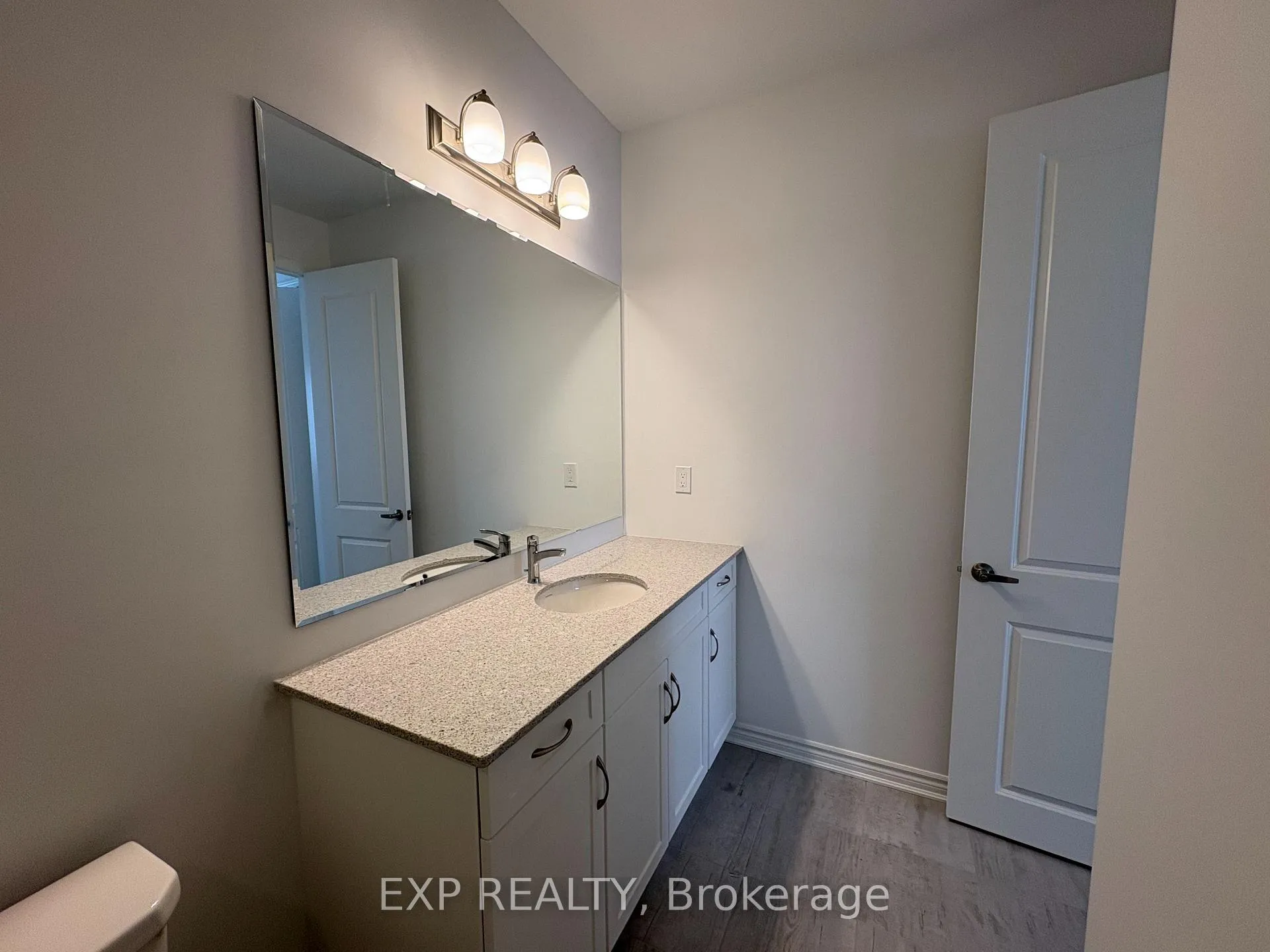 Photo 15 of 1344 Hearns Place NE, Milton, Bowes — HOMEH