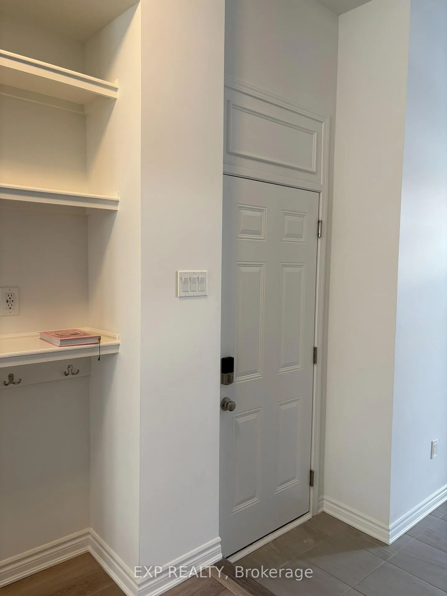Photo 18 of 1344 Hearns Place NE, Milton, Bowes — HOMEH