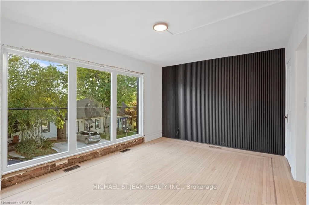 Photo 13 of Unit 2, 30 Jones Street, Hamilton, Central — HOMEH