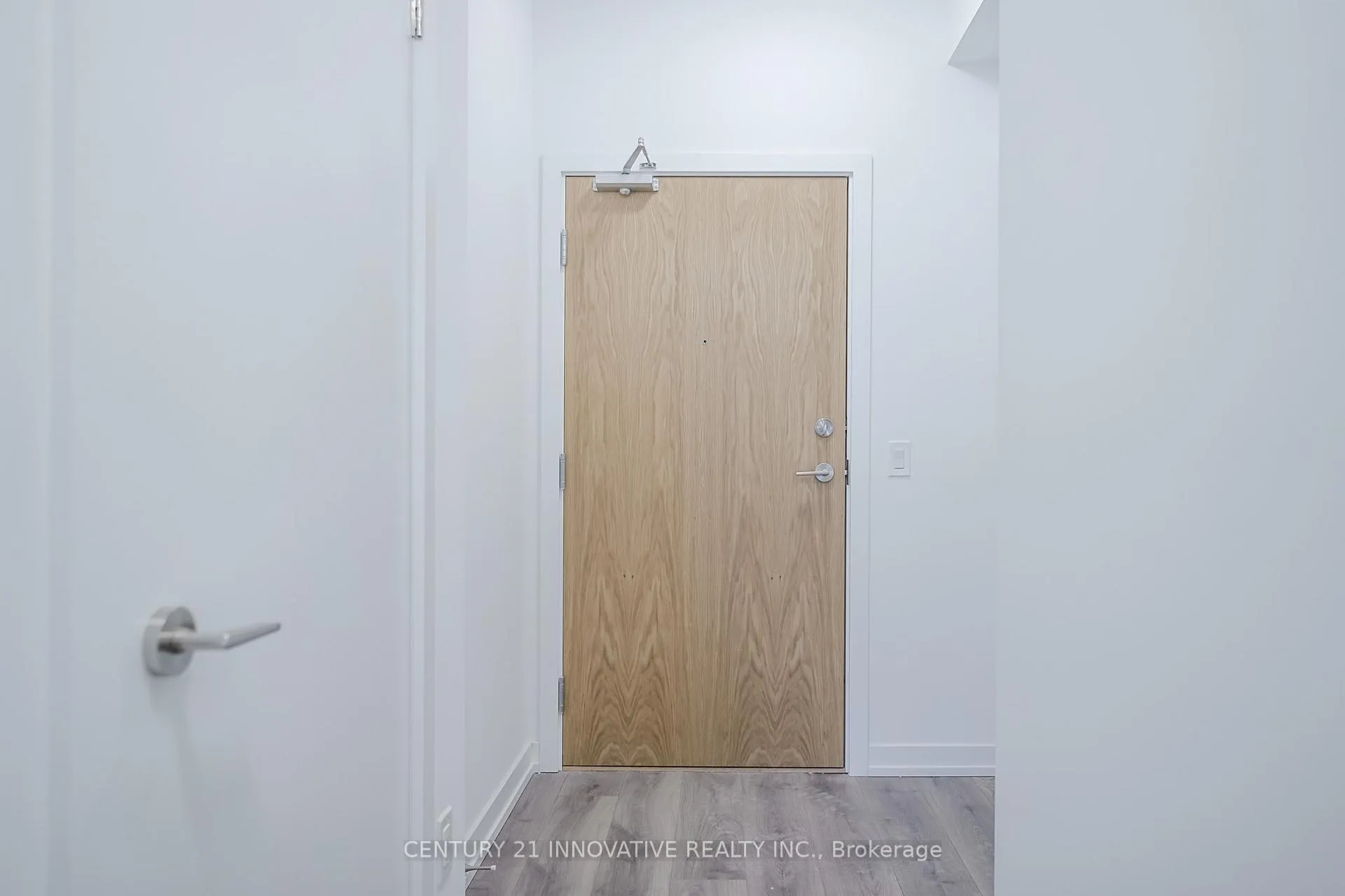 Photo 2 of Unit 1703, 1435 Celebration Drive, Pickering, Bay Ridges — HOMEH