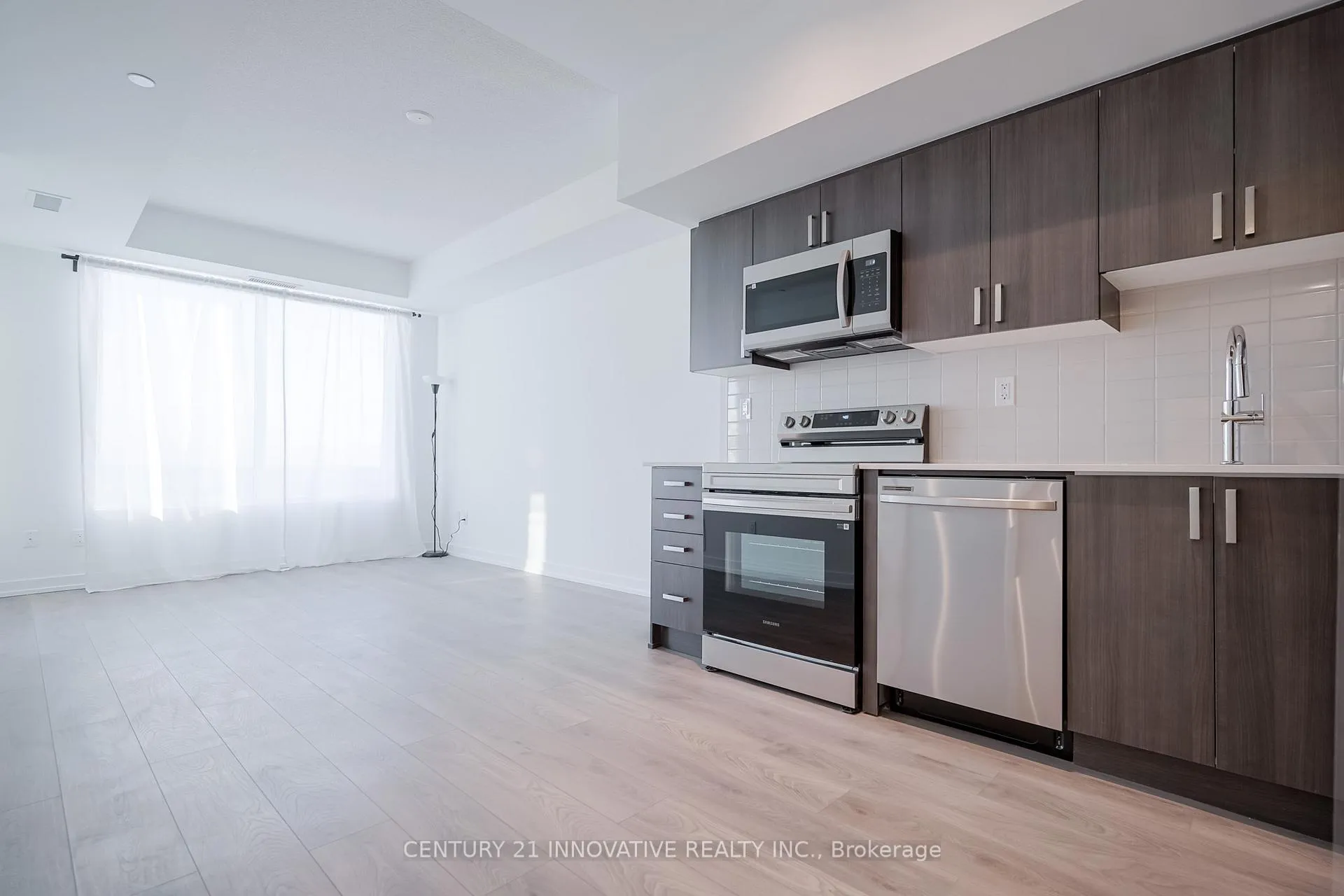 Photo 16 of Unit 1703, 1435 Celebration Drive, Pickering, Bay Ridges — HOMEH
